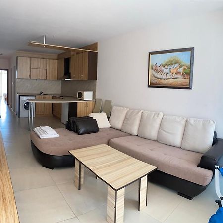 Grand Kamelia Apartments Солнечный берег Экстерьер фото