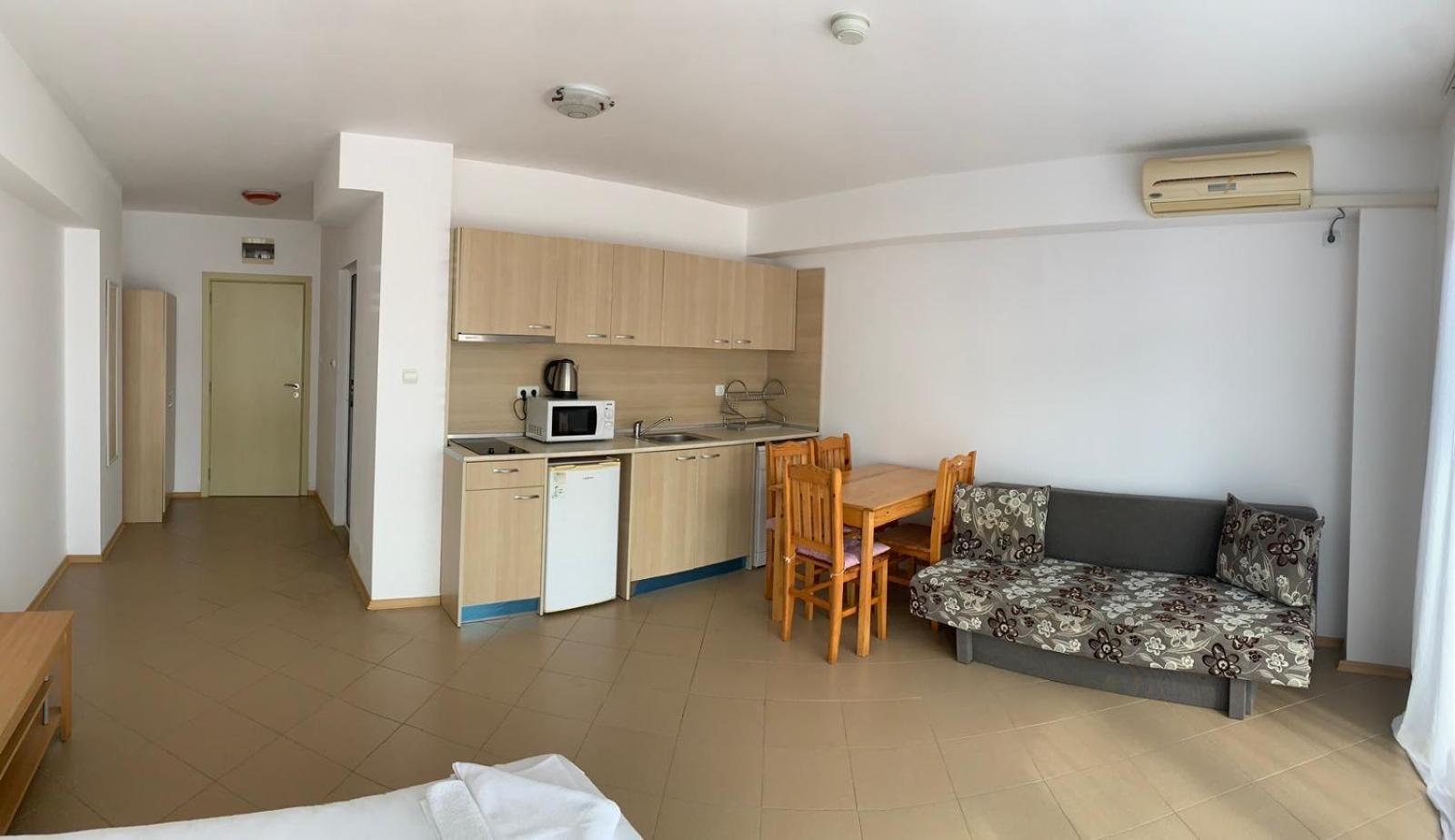 Grand Kamelia Apartments Солнечный берег Экстерьер фото