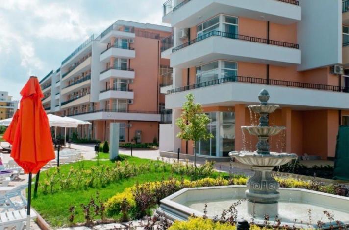 Grand Kamelia Apartments Солнечный берег Экстерьер фото