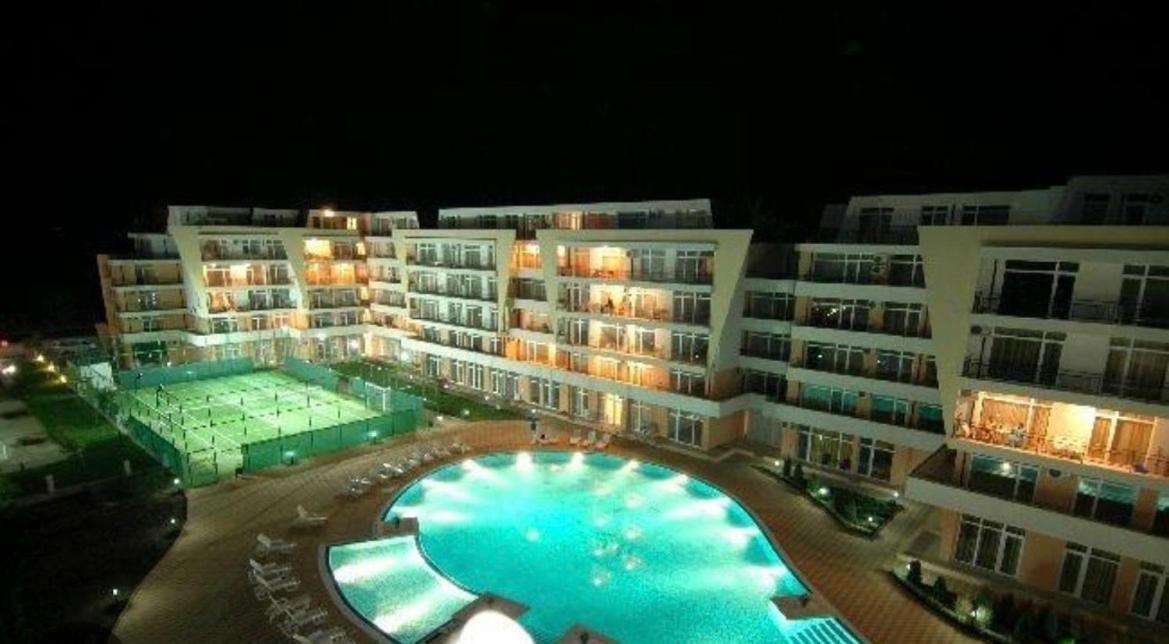 Grand Kamelia Apartments Солнечный берег Экстерьер фото