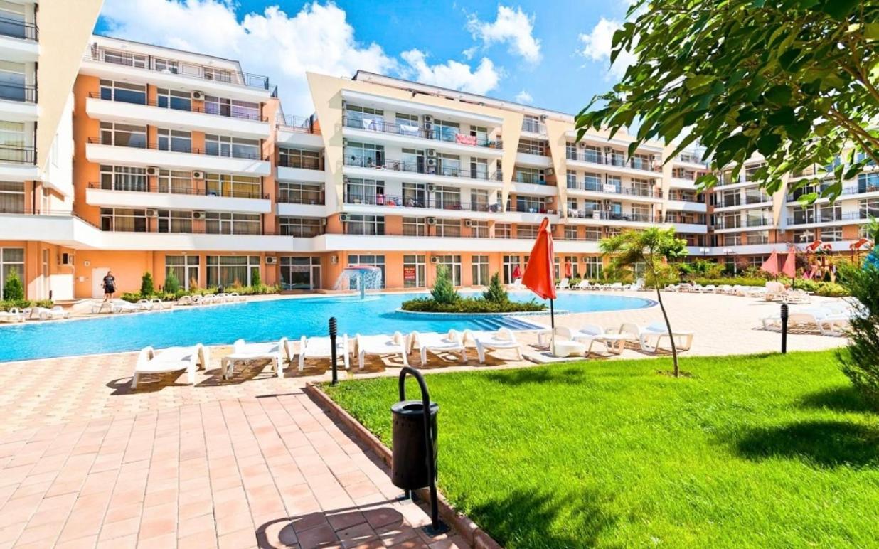 Grand Kamelia Apartments Солнечный берег Экстерьер фото